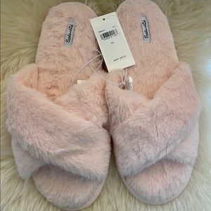 Splendid Faux Fur Slippers in Crystal Pink